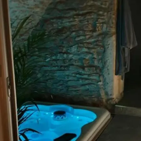 Jaccuzi & Des Caves Stanislas